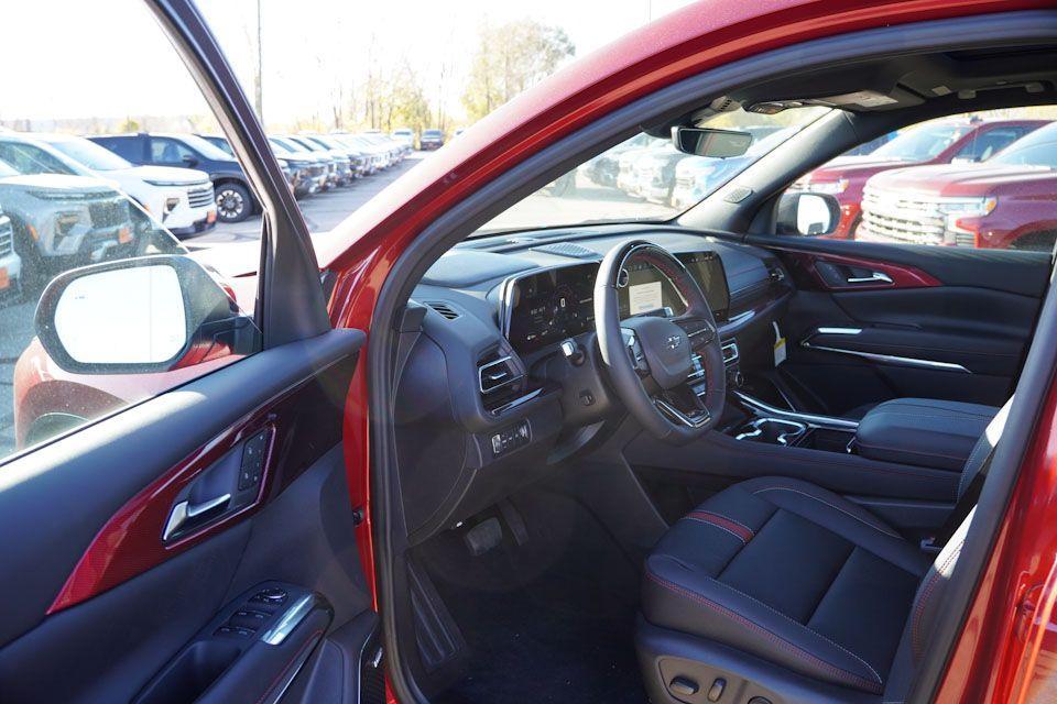 new 2026 Chevrolet Traverse car, priced at $58,490