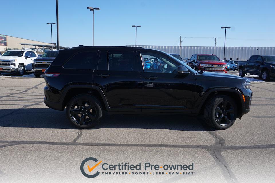 used 2023 Jeep Grand Cherokee car, priced at $37,421