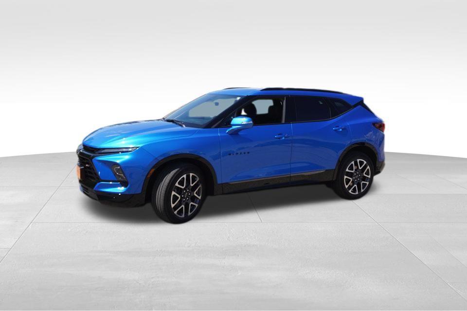 used 2024 Chevrolet Blazer car, priced at $37,414