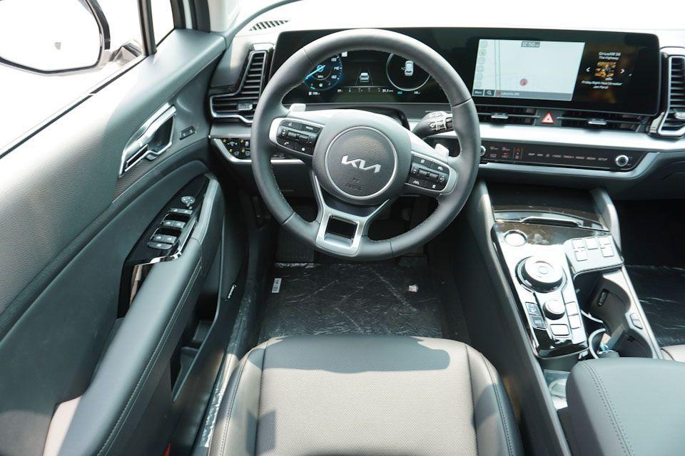 new 2025 Kia Sportage Hybrid car, priced at $36,402