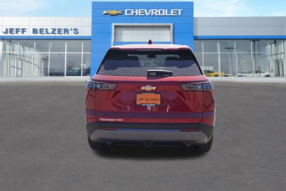new 2026 Chevrolet Equinox car, priced at $31,440