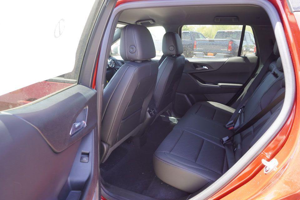 new 2026 Chevrolet Equinox car, priced at $31,440