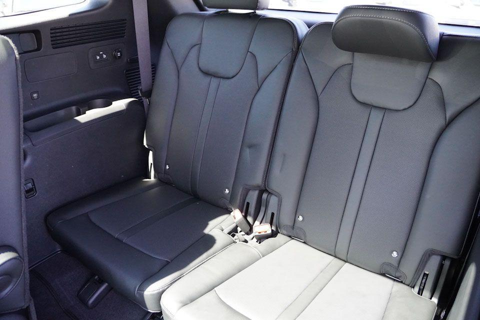 new 2026 Kia Sorento car, priced at $44,406