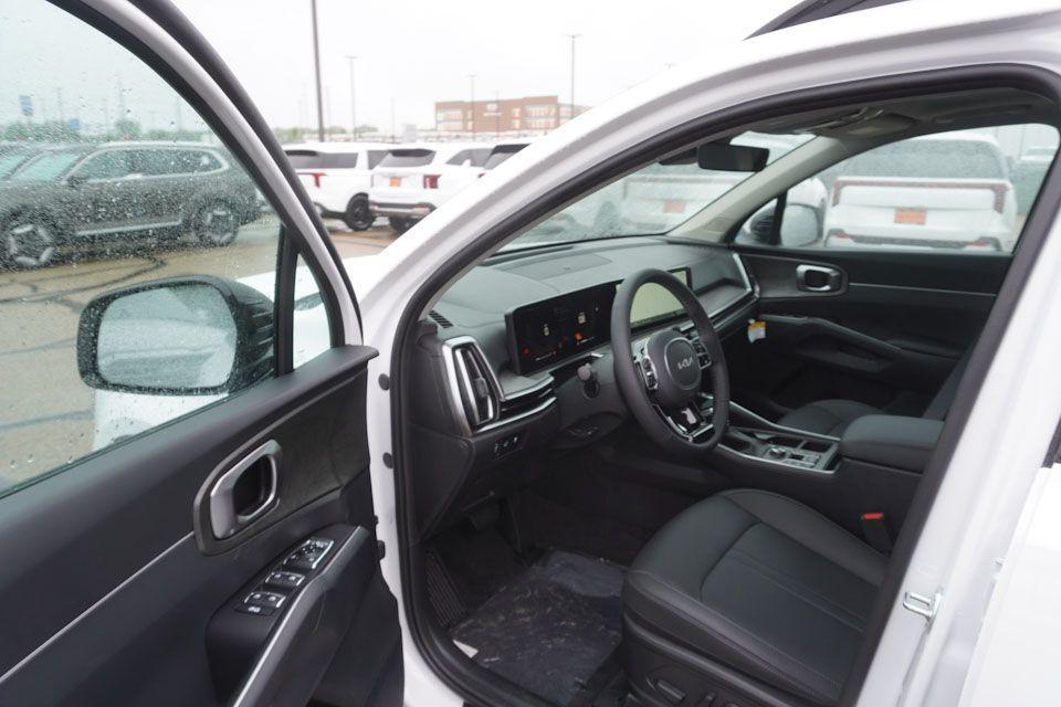 new 2025 Kia Sorento car, priced at $38,356