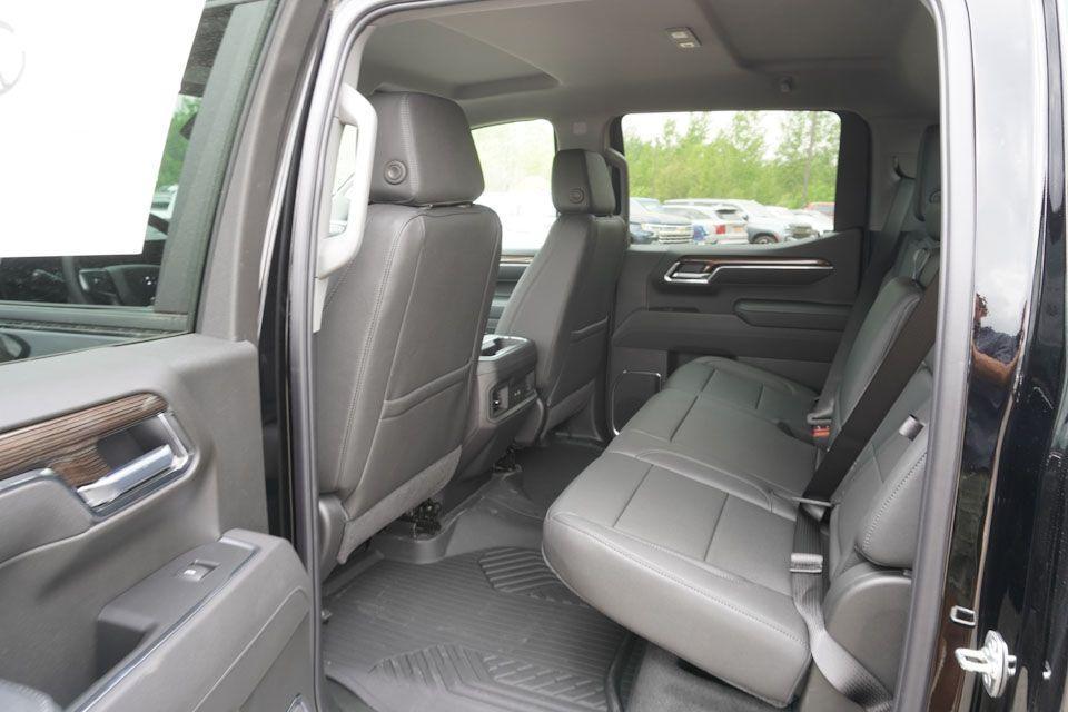 new 2025 Chevrolet Silverado 1500 car, priced at $59,624