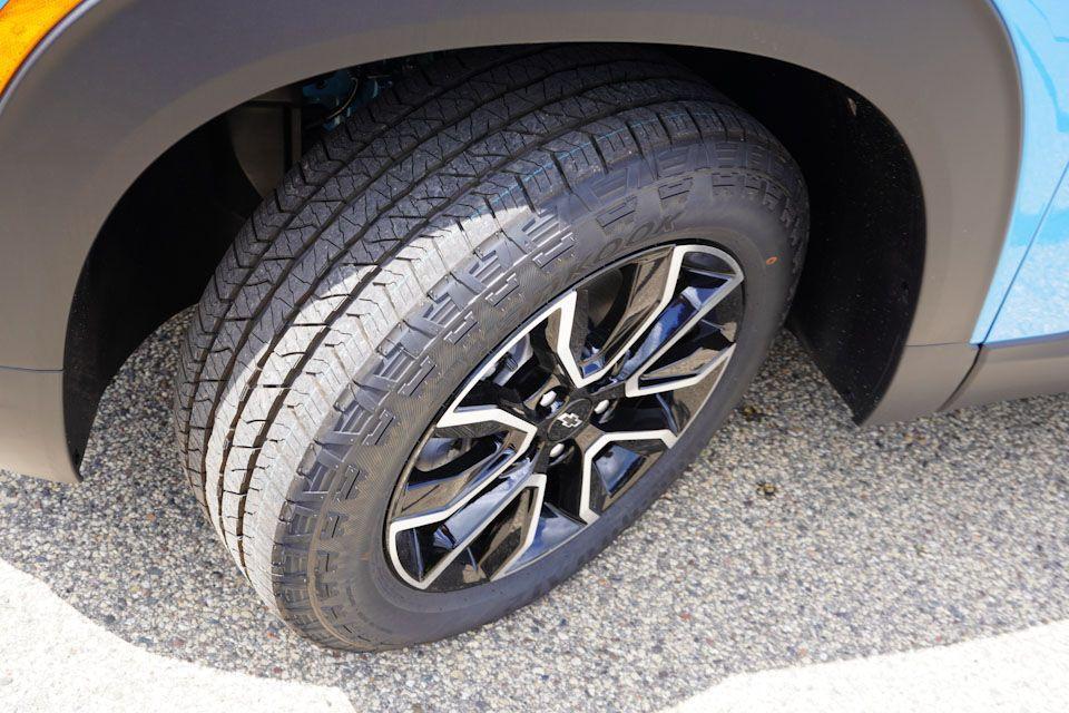 new 2026 Chevrolet TrailBlazer car, priced at $28,580