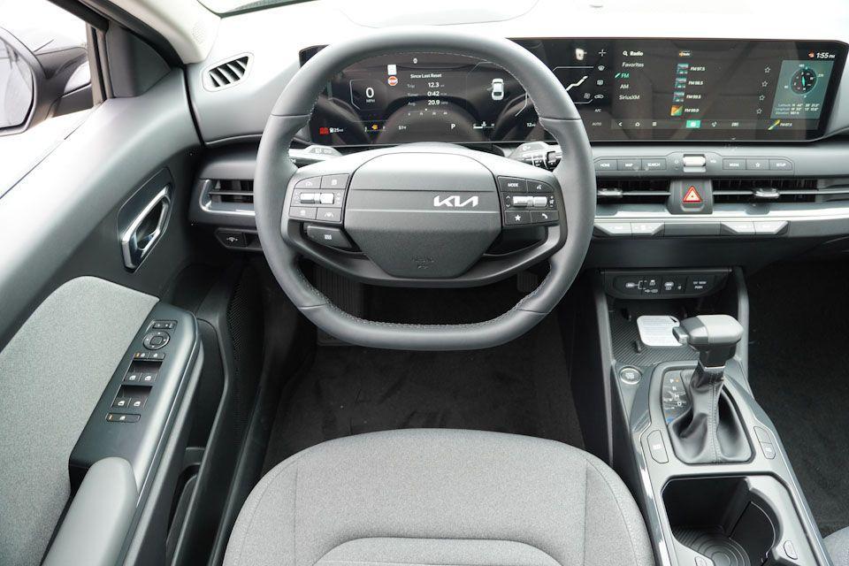 new 2025 Kia K4 car, priced at $22,398