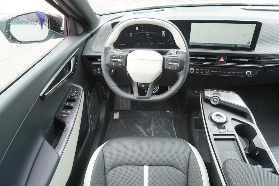 new 2025 Kia EV6 car, priced at $52,735