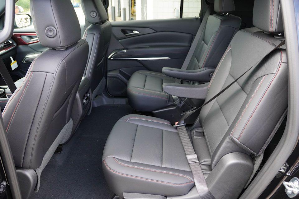 new 2026 Chevrolet Traverse car, priced at $49,661