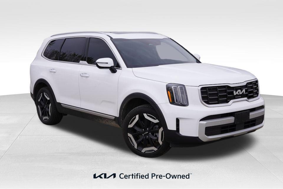 used 2024 Kia Telluride car, priced at $35,443