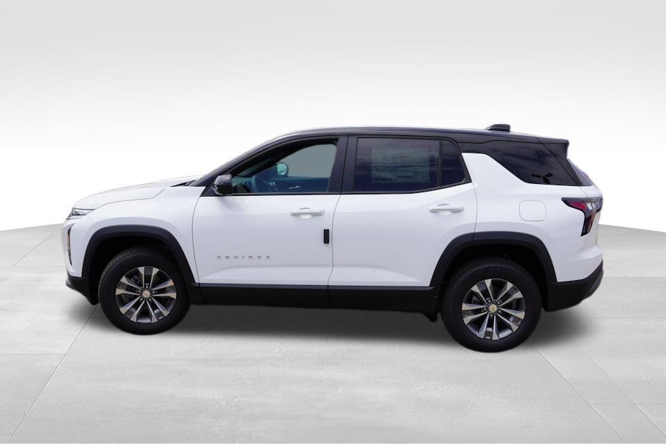 new 2026 Chevrolet Equinox car, priced at $30,233