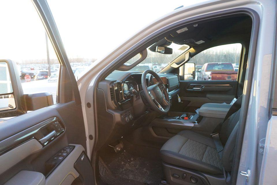 new 2025 Chevrolet Silverado 2500 car, priced at $68,140