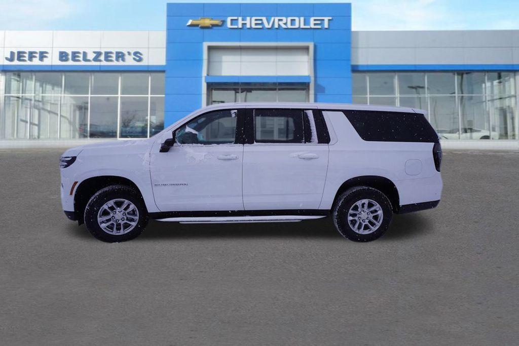 new 2025 Chevrolet Suburban car, priced at $70,370