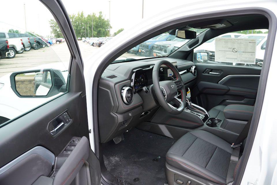 new 2025 Chevrolet Colorado car, priced at $43,415