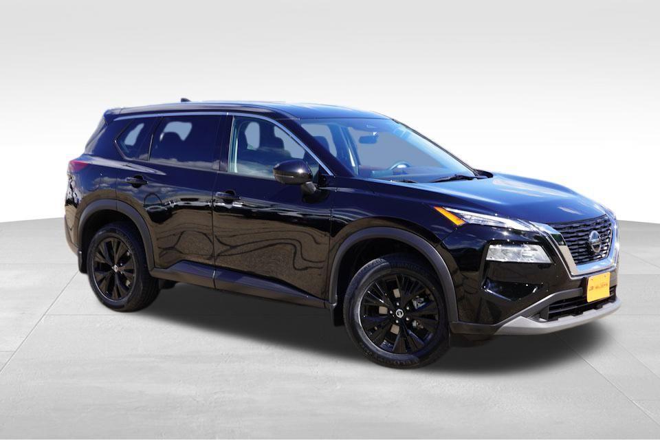 used 2021 Nissan Rogue car, priced at $22,962