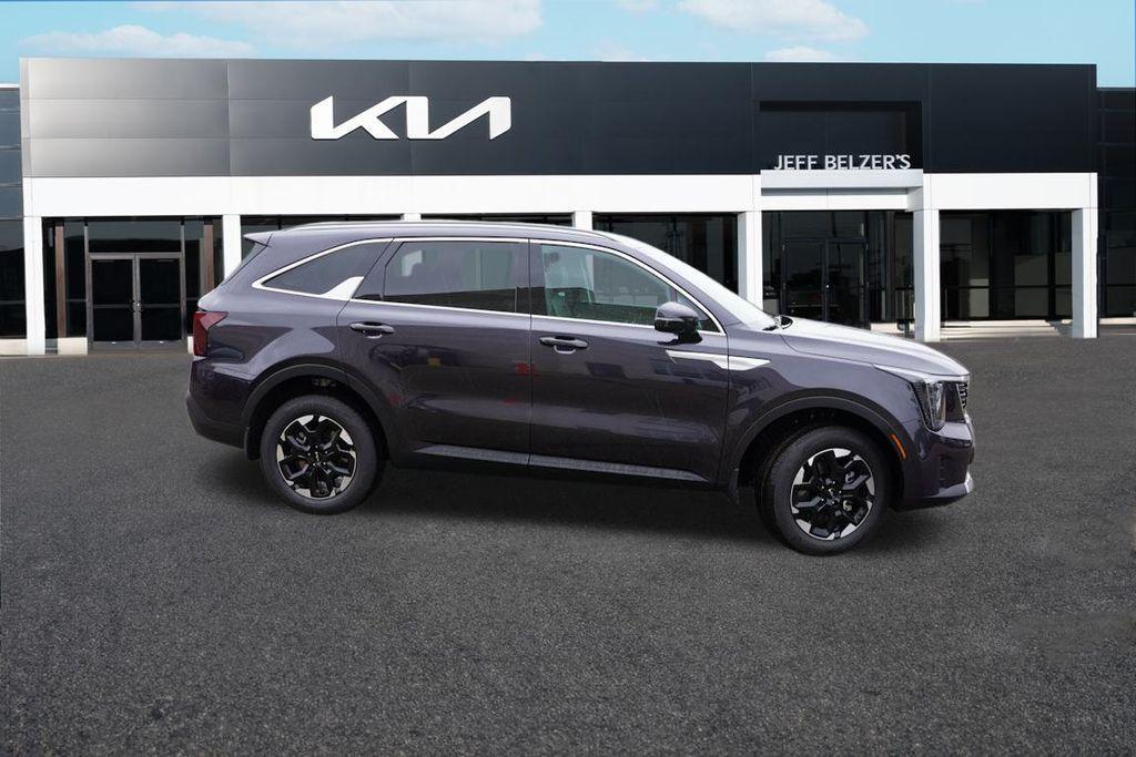 new 2025 Kia Sorento car, priced at $35,382