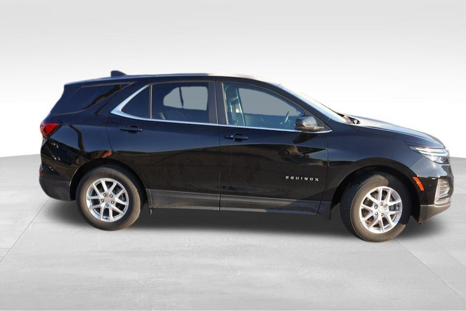 used 2022 Chevrolet Equinox car, priced at $23,362