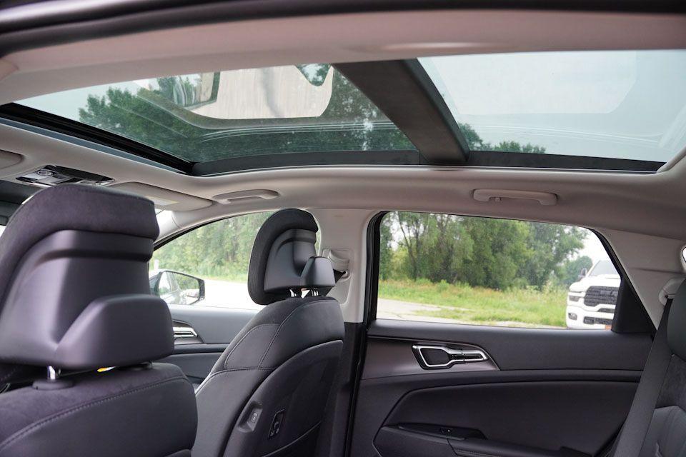 new 2026 Kia Sportage car, priced at $35,929