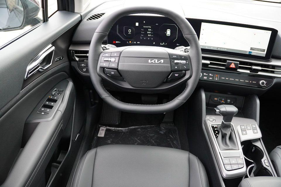 new 2026 Kia Sportage car, priced at $35,929