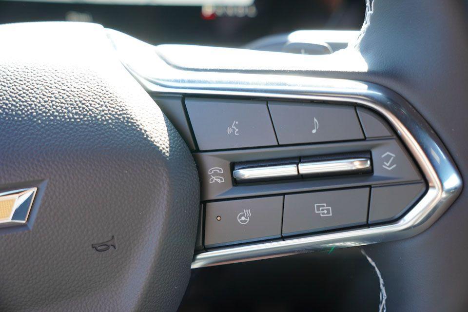 new 2026 Chevrolet Traverse car, priced at $43,720