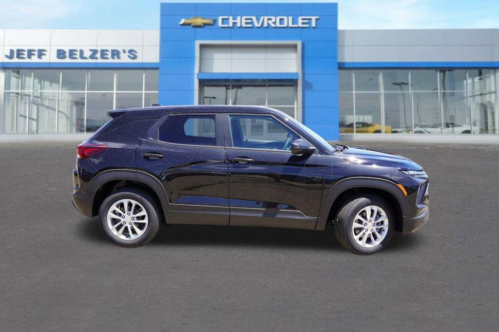 new 2026 Chevrolet TrailBlazer car, priced at $24,880