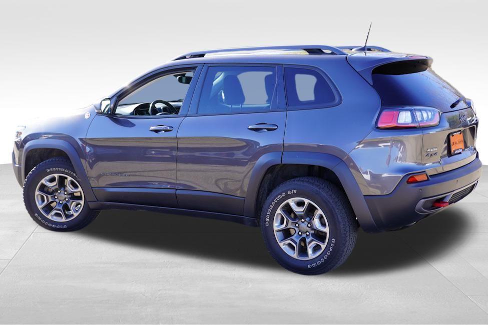 used 2019 Jeep Cherokee car, priced at $22,989