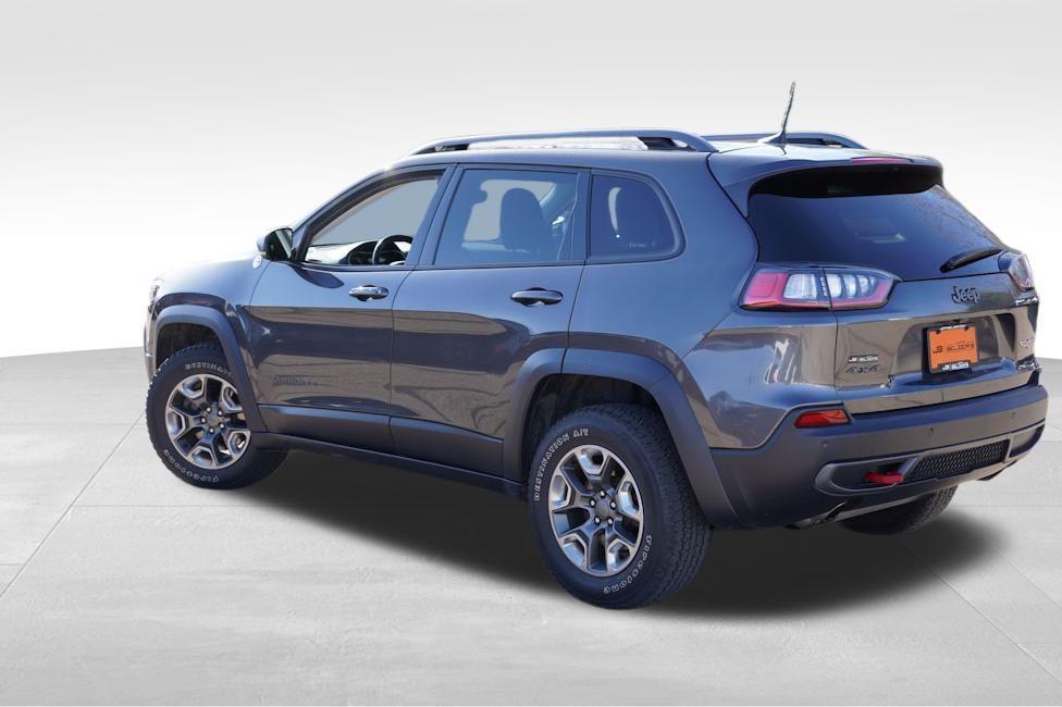 used 2019 Jeep Cherokee car, priced at $22,989