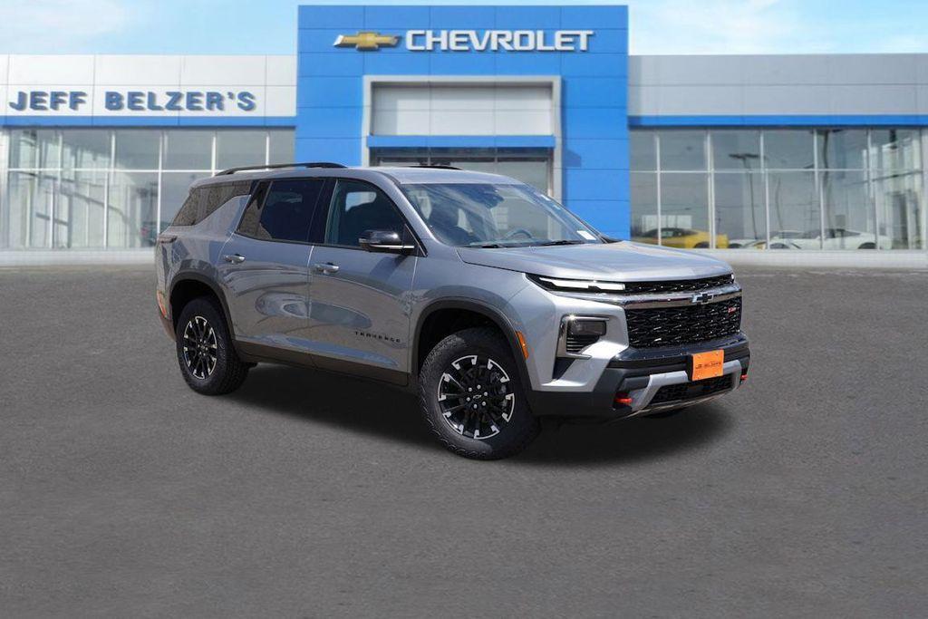 new 2025 Chevrolet Traverse car, priced at $47,553