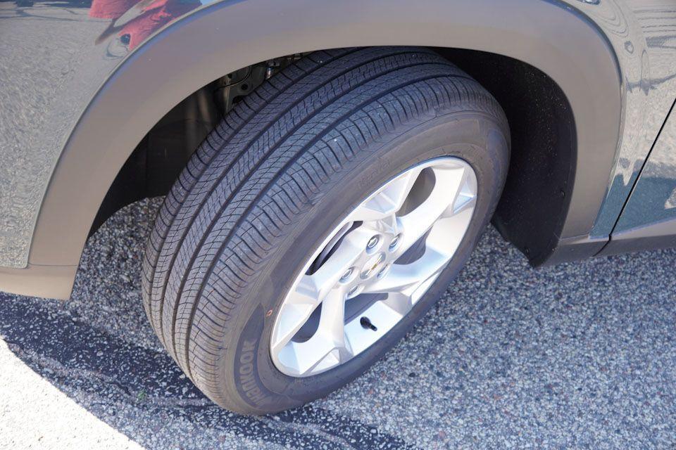 new 2026 Chevrolet Trax car, priced at $23,483