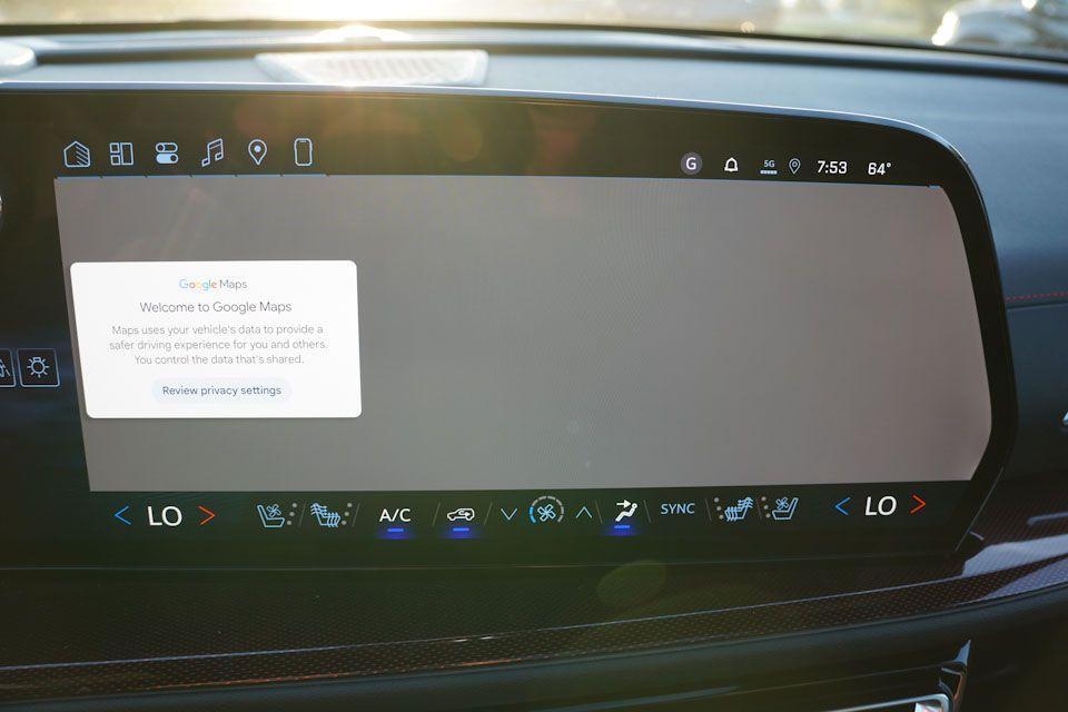 new 2026 Chevrolet Traverse car, priced at $58,020