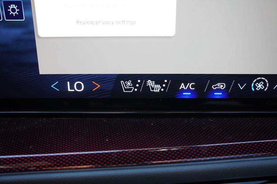 new 2026 Chevrolet Traverse car, priced at $58,020