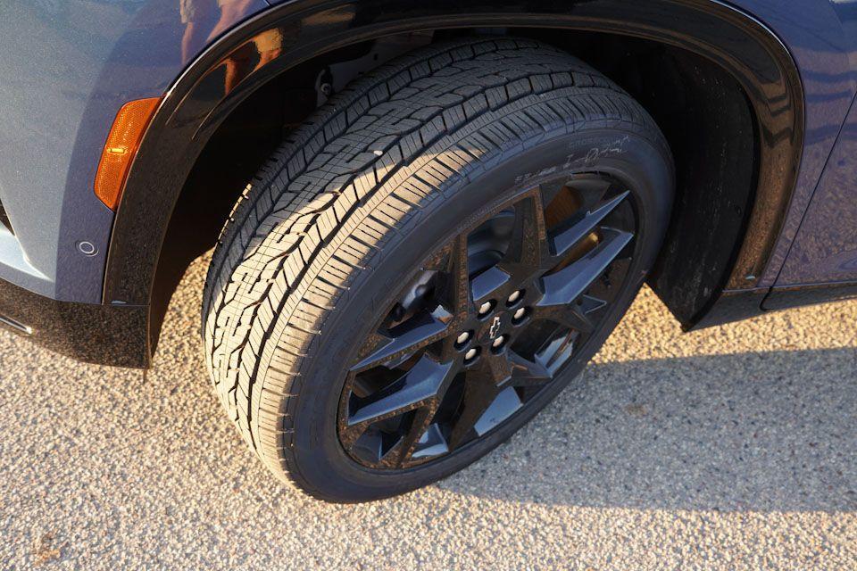 new 2026 Chevrolet Traverse car, priced at $58,020