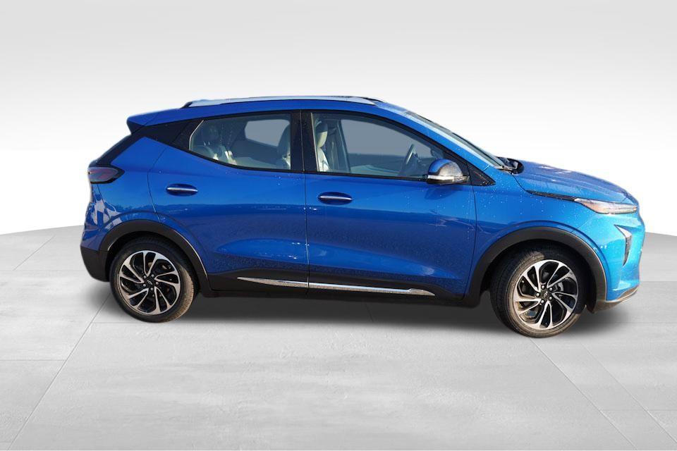 used 2023 Chevrolet Bolt EUV car, priced at $24,846