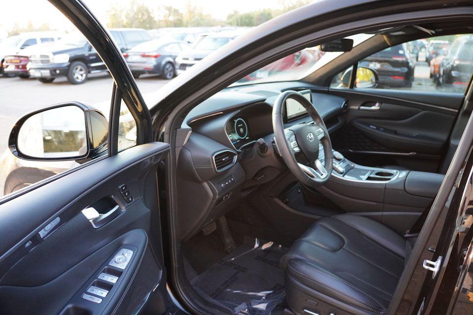 used 2023 Hyundai Santa Fe car, priced at $32,503