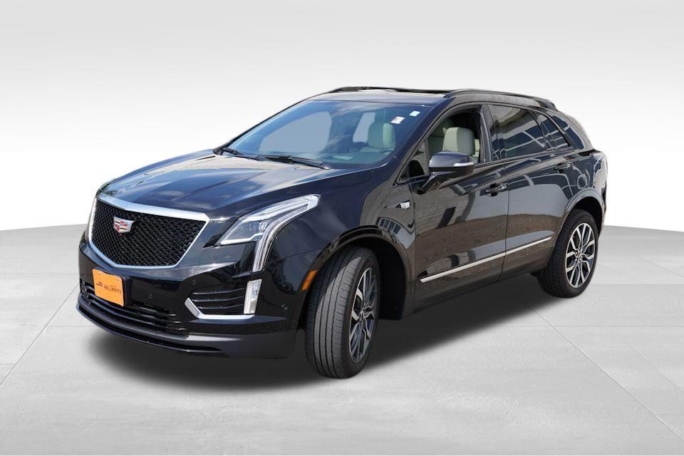 used 2023 Cadillac XT5 car, priced at $39,524