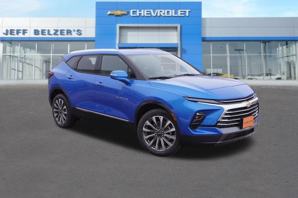 new 2025 Chevrolet Blazer car, priced at $43,670