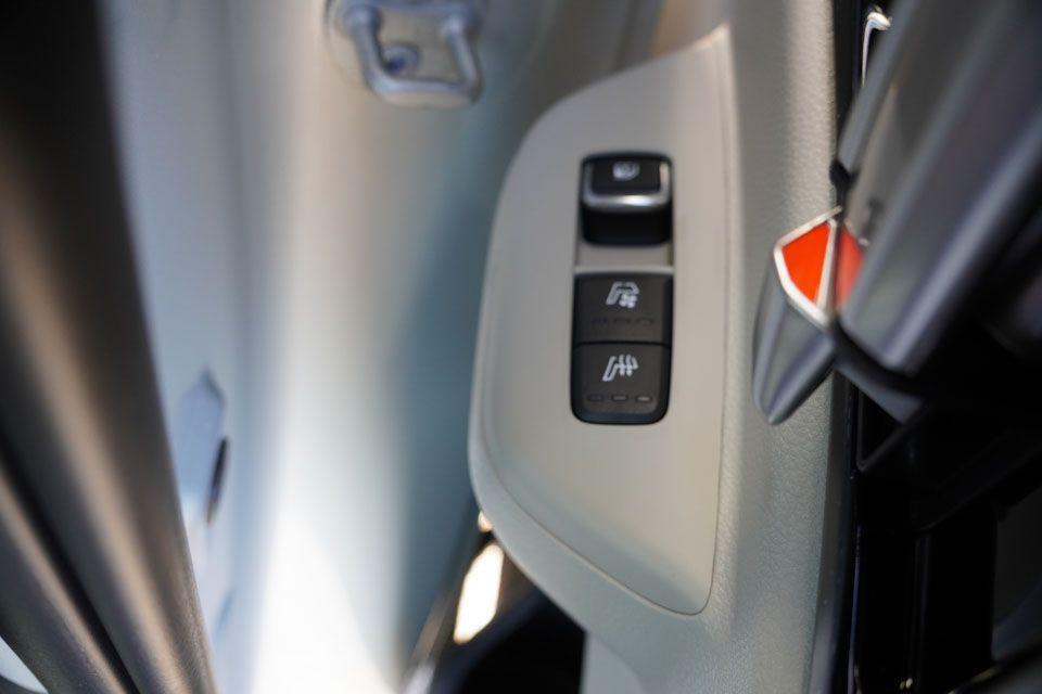 new 2026 Kia Carnival car, priced at $50,860