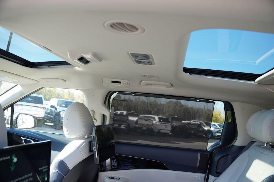 new 2026 Kia Carnival car, priced at $50,860