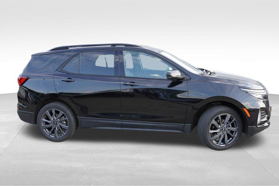used 2022 Chevrolet Equinox car, priced at $26,721