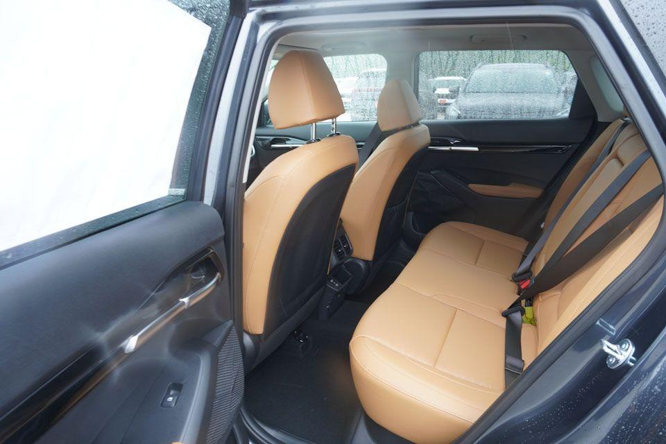 new 2025 Kia Seltos car, priced at $27,308