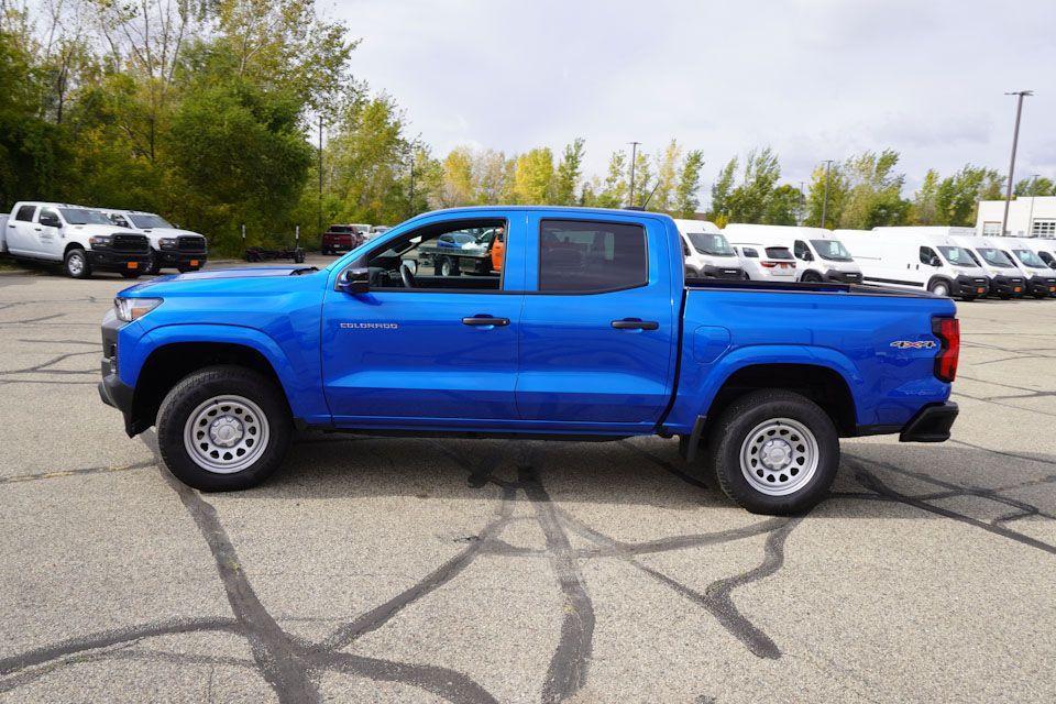 new 2024 Chevrolet Colorado car, priced at $34,000