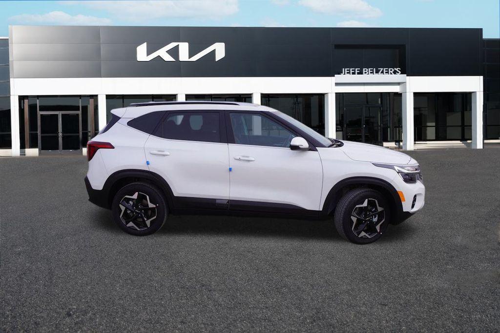 new 2025 Kia Seltos car, priced at $28,267