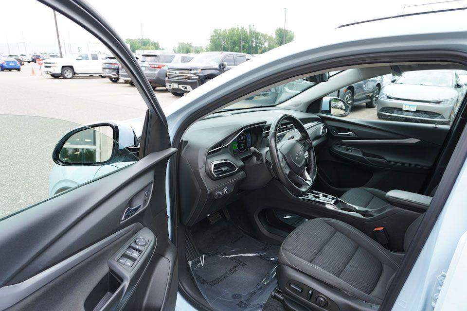 used 2022 Chevrolet Bolt EUV car, priced at $18,917