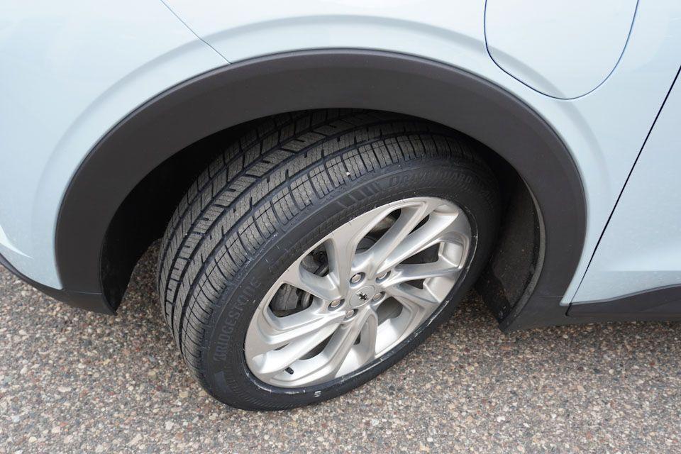 used 2022 Chevrolet Bolt EUV car, priced at $18,917