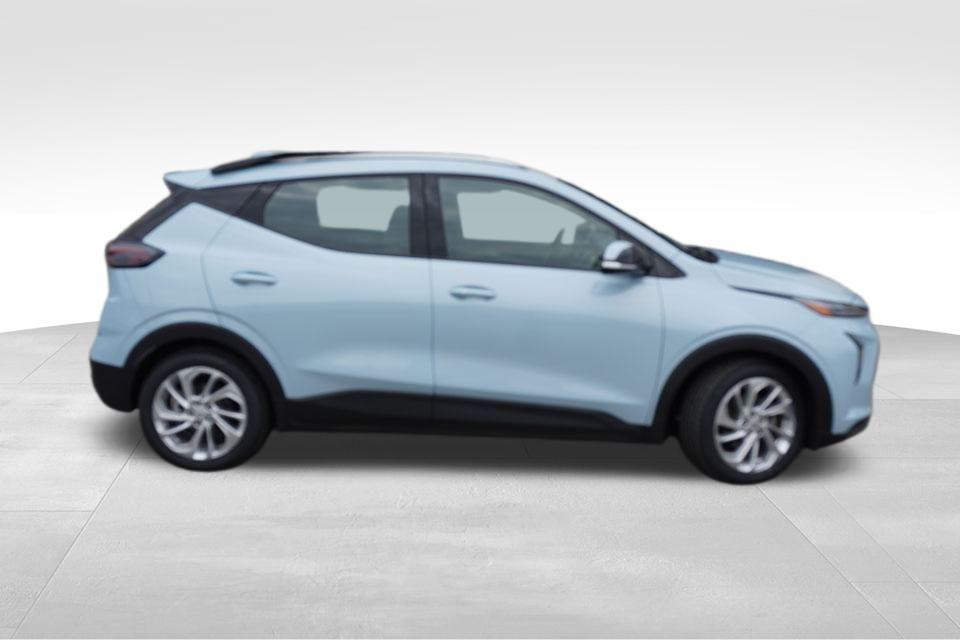 used 2022 Chevrolet Bolt EUV car, priced at $18,917