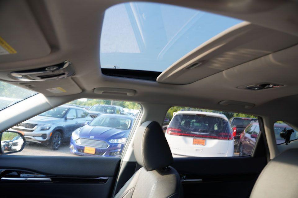 used 2023 Kia Seltos car, priced at $23,897