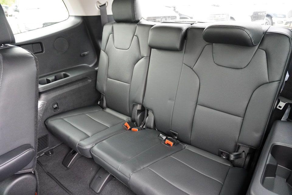 new 2025 Kia Telluride car, priced at $43,046