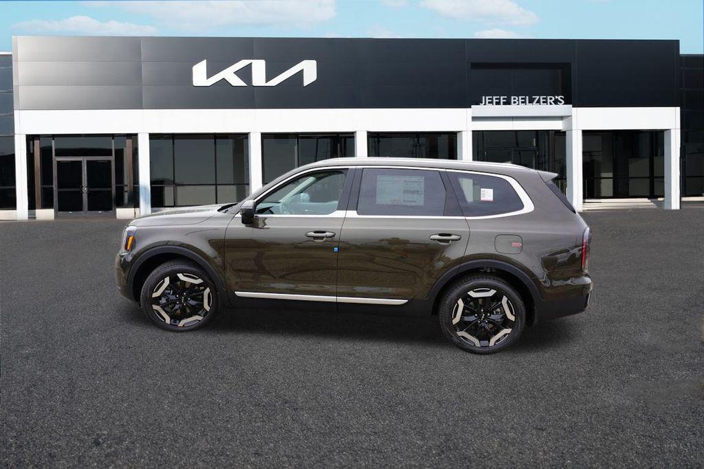 new 2025 Kia Telluride car, priced at $43,046