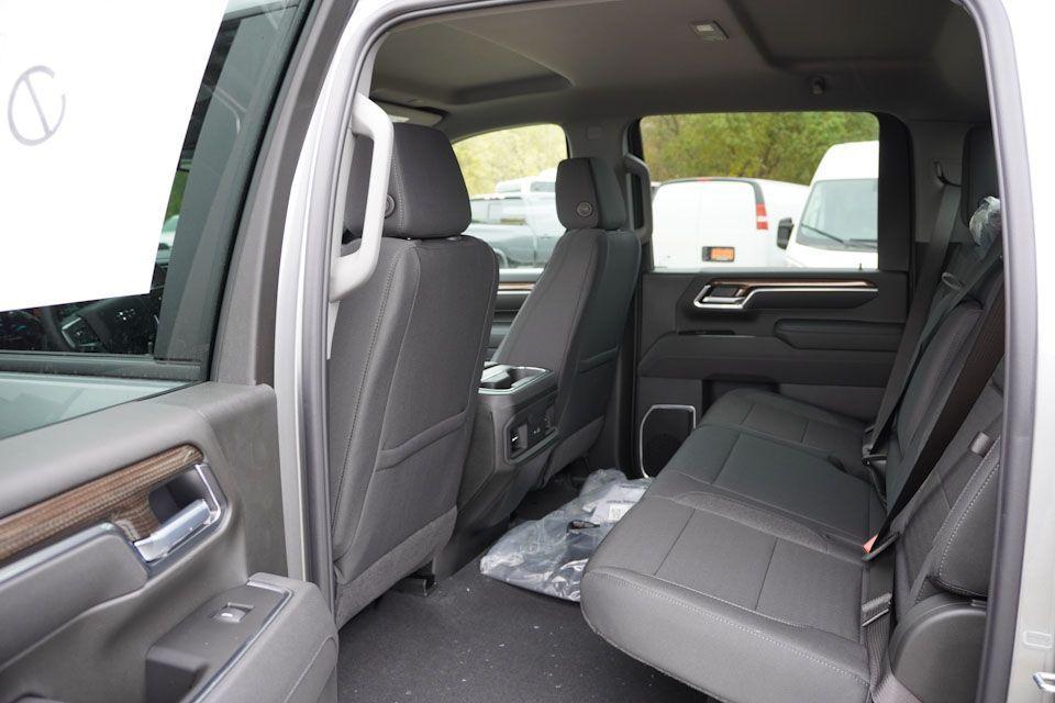 new 2026 Chevrolet Silverado 3500 car, priced at $61,385