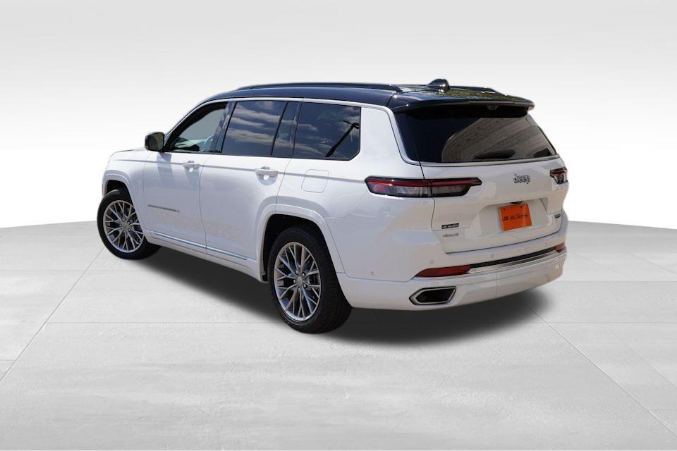 used 2024 Jeep Grand Cherokee L car, priced at $50,747